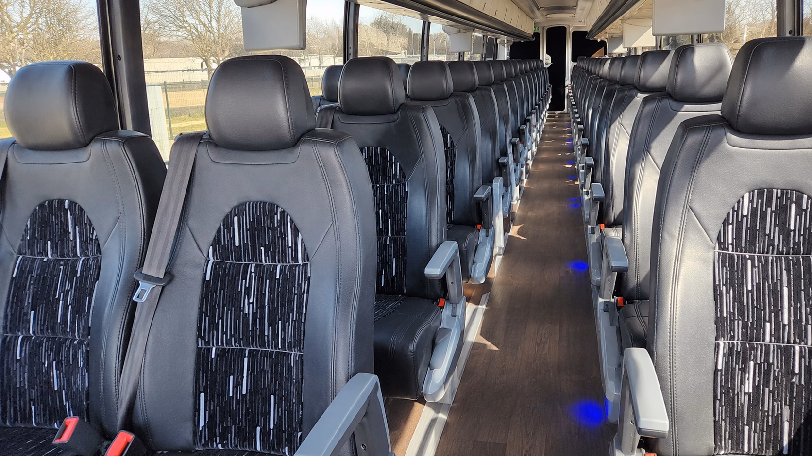 st petersburg bus rentals