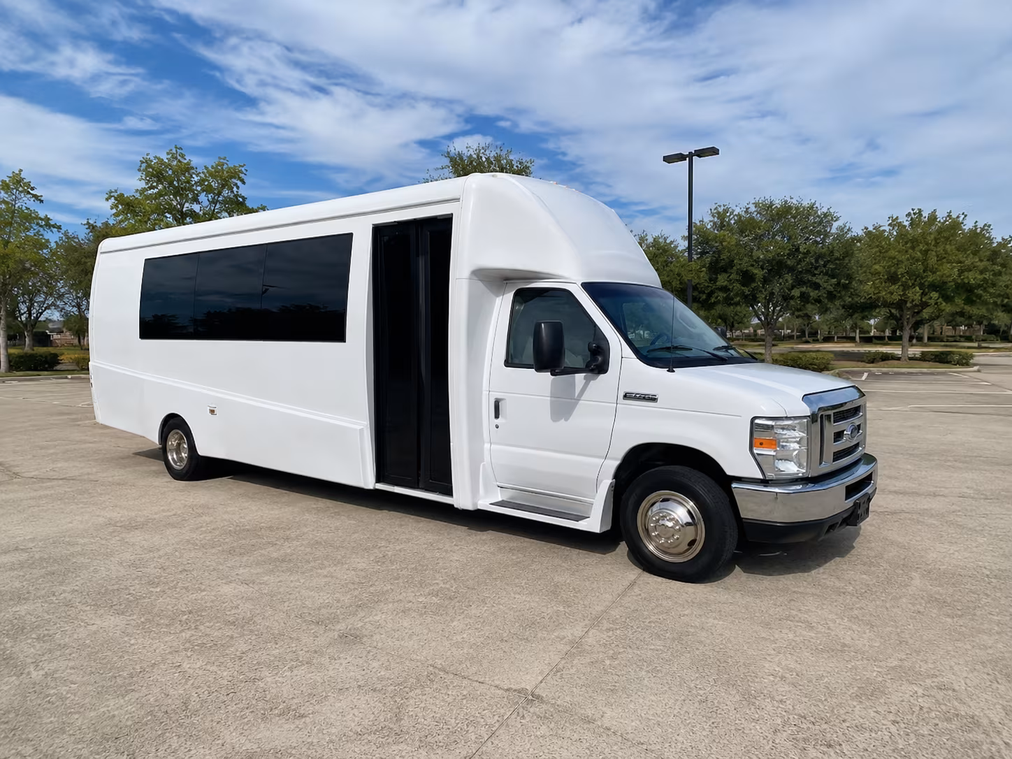 two doves harvest vineyards southwest florida wine country party bus